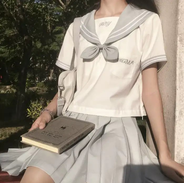爱是自私